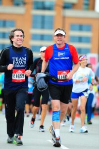 Curt Jennewine with Kinsella Group completes the Chicago marathon.